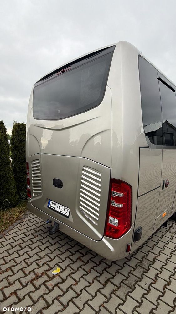 Mercedes-Benz Sprinter 519 - 3