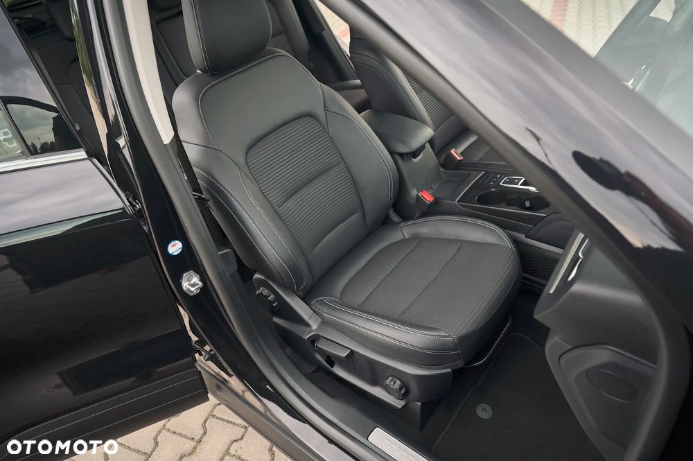 Ford Kuga 2.0 EcoBlue AWD Titanium - 23