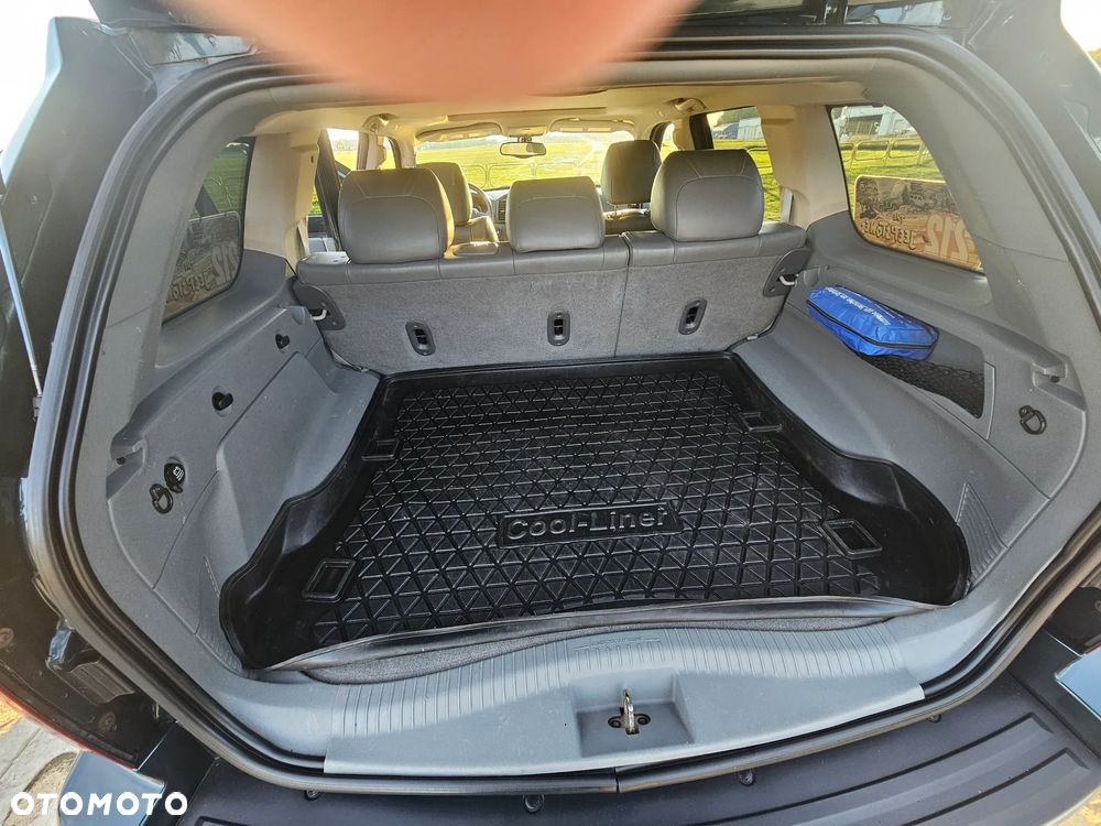 Jeep Grand Cherokee - 11