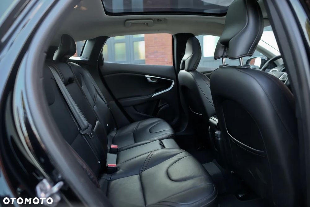 Volvo V40 Cross Country D3 Geartronic Summum - 26