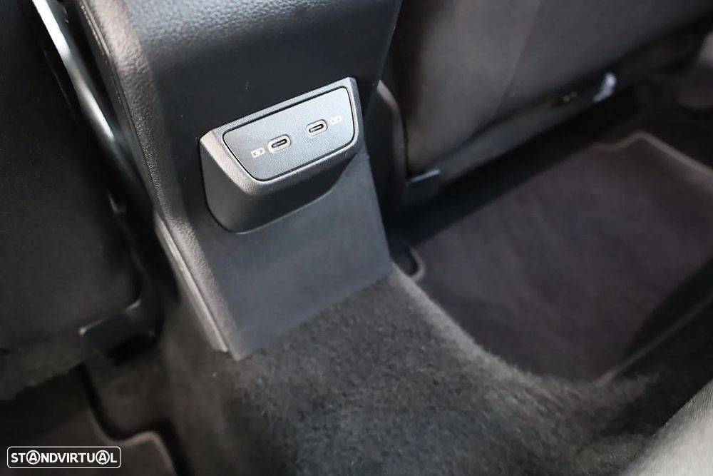 VW Taigo 1.0 TSI Urban - 48