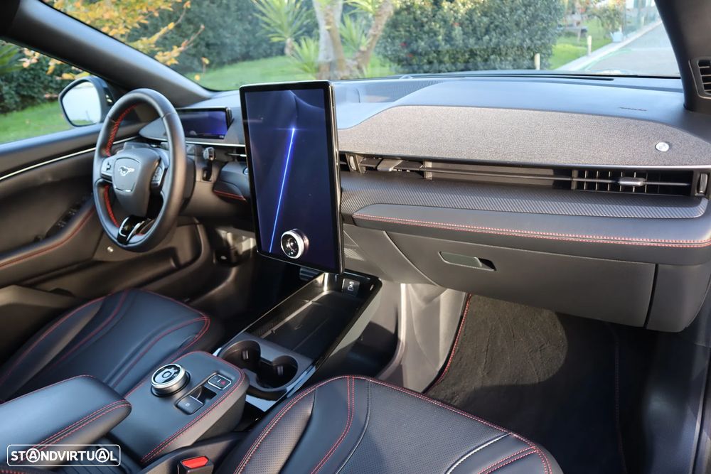 Ford Mustang Mach-E 98.7 kWh Premium - 28