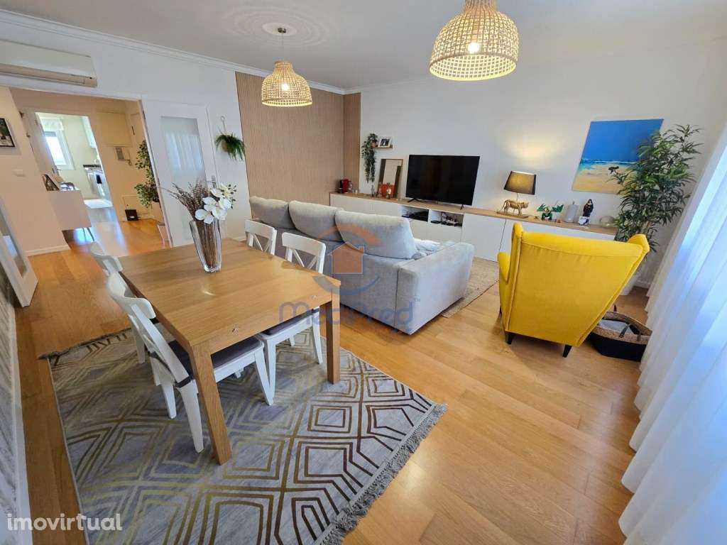 Apartamento T4 c/ 1 Parqueamento | Jardim da Amoreira, Ramada - Grande imagem: 3/37