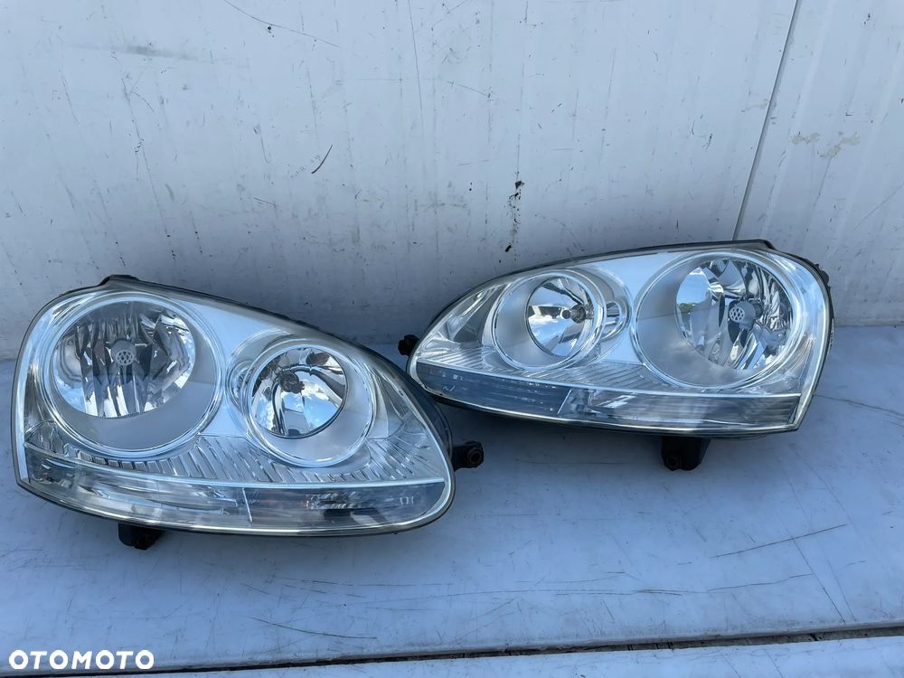LAMPA LEWA PRAWA PRZÓD VW GOLF V - 1