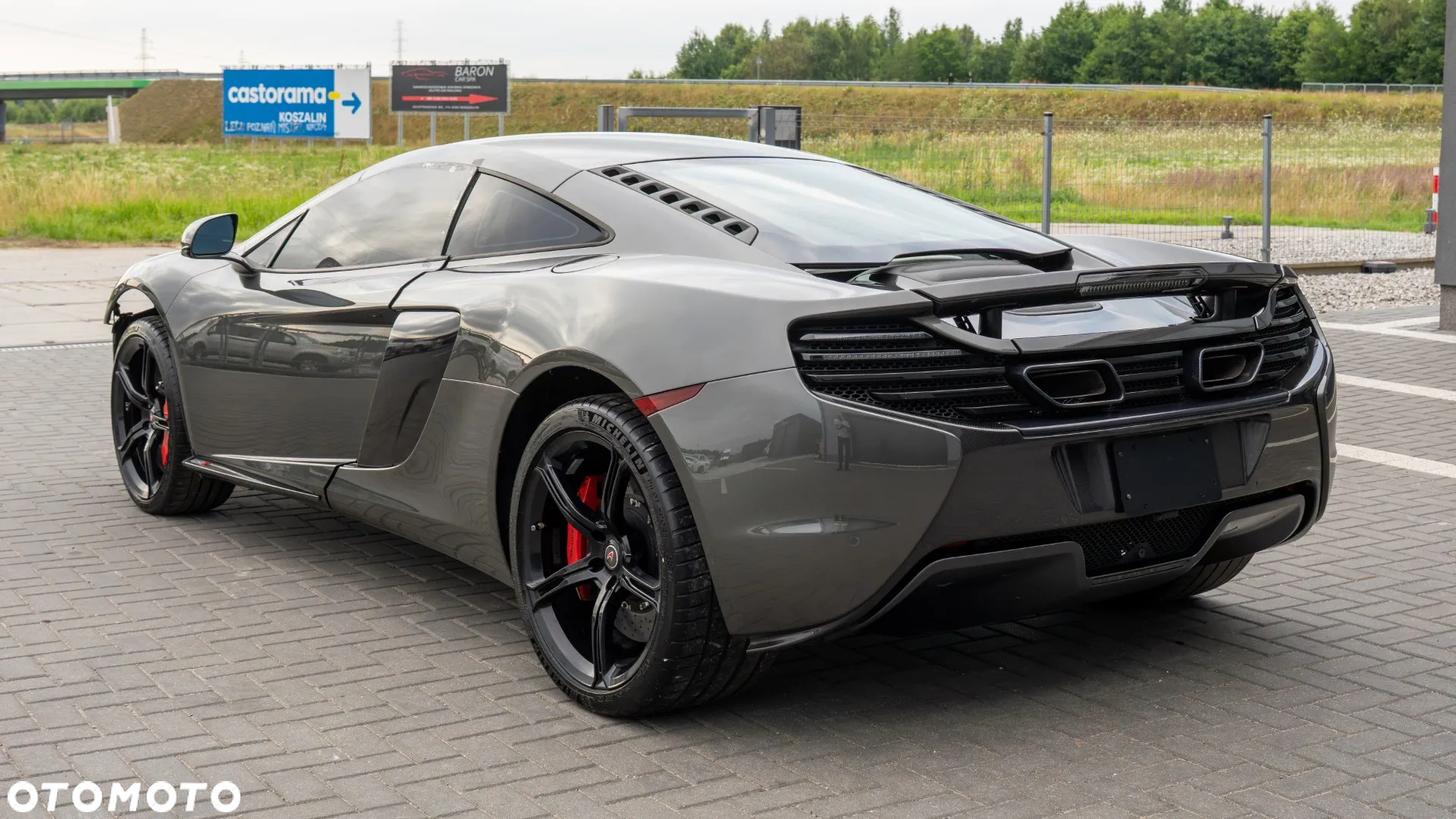 McLaren 650S - 10