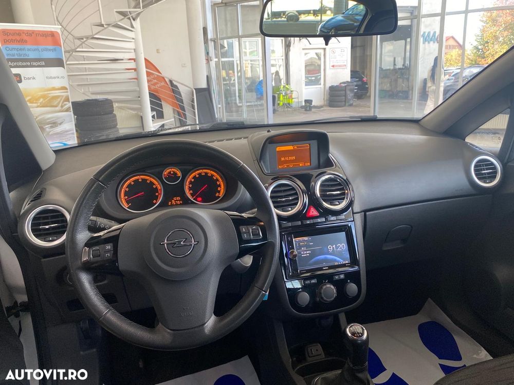 Opel Corsa 1.2 Essentia - 8