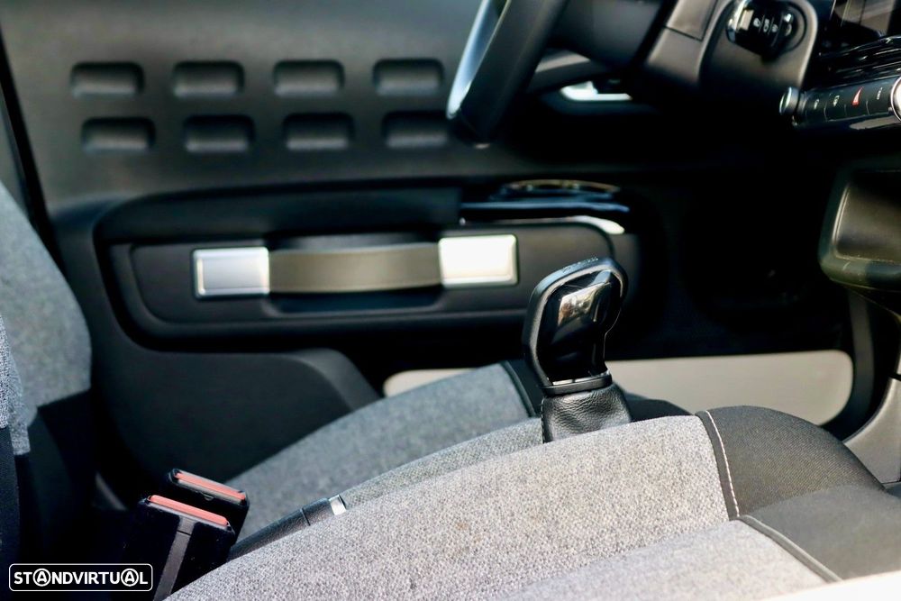 Citroën C3 1.2 PureTech C-Series - 17