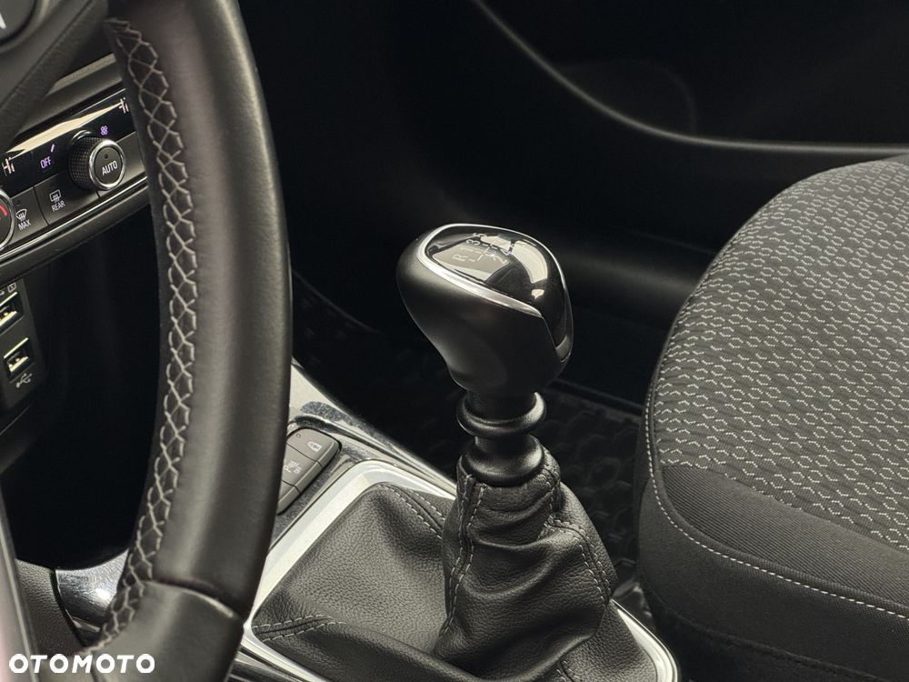 Opel Crossland X - 9