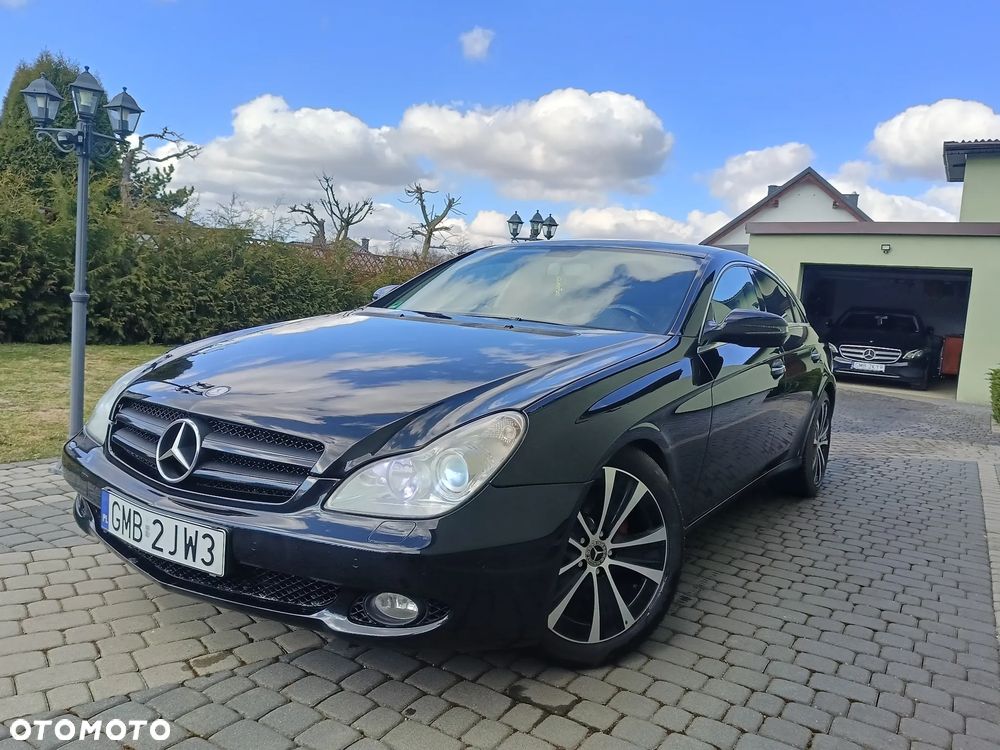 Mercedes-Benz CLS - 6