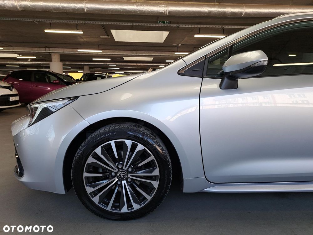 Toyota Corolla 1.8 Hybrid Style - 38
