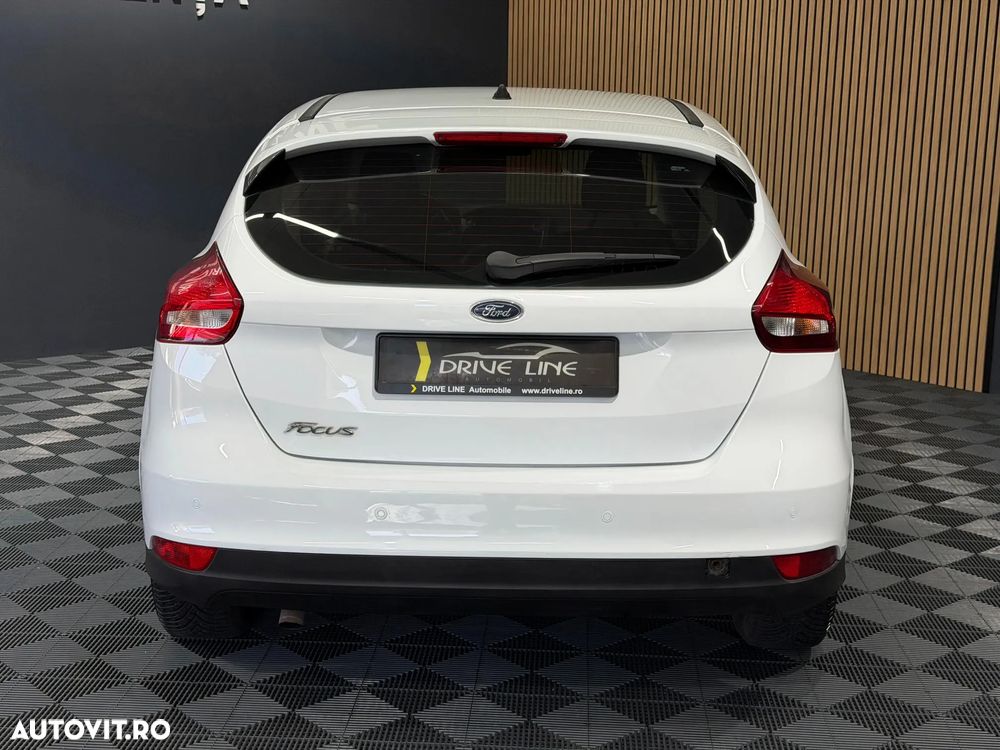 Ford Focus 1.5 EcoBlue Active - 5