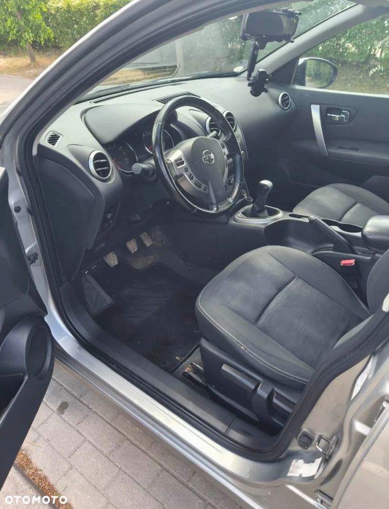 Nissan Qashqai - 10