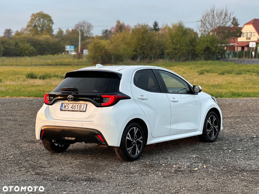 Toyota Yaris - 16