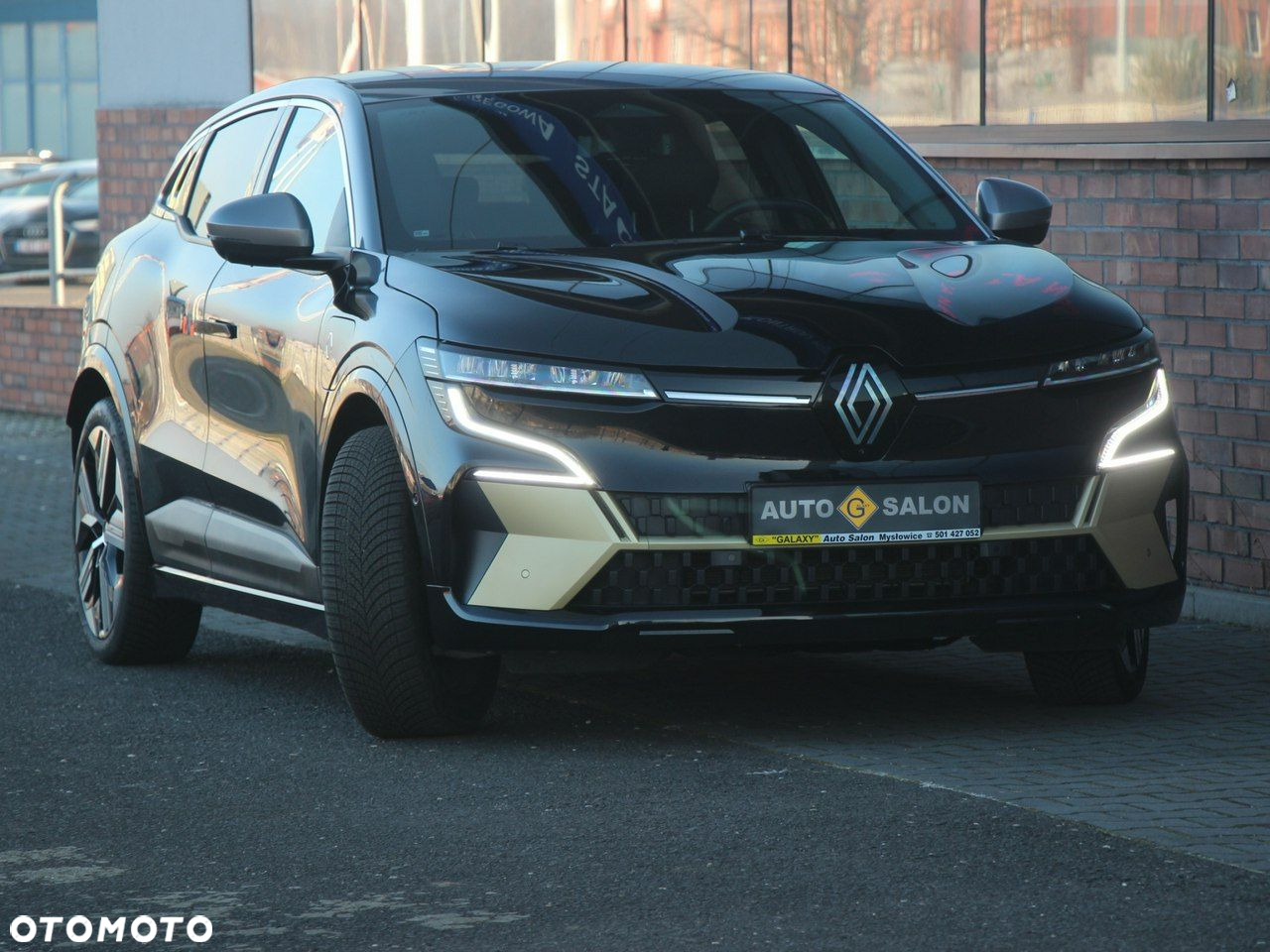 Renault Megane EV60 Iconic - 4