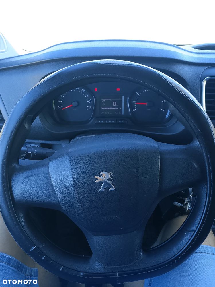 Peugeot Expert Kombi Long 2,8t - 16