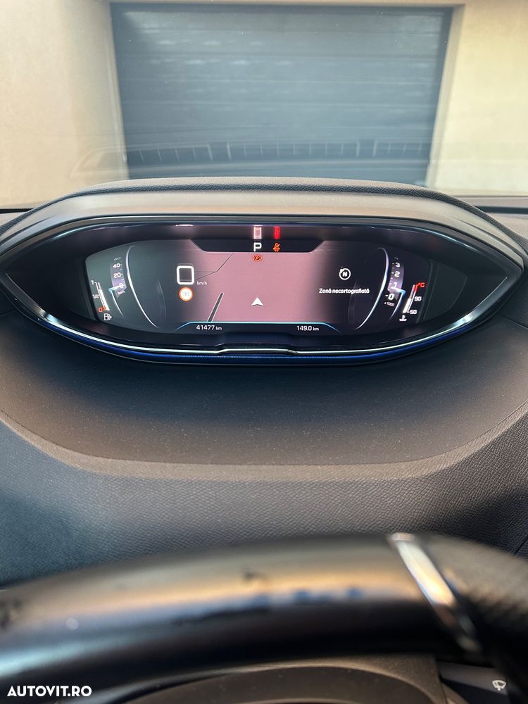 Peugeot 3008 1.6 PureTech Turbo S&S EAT8 GT-Line - 5