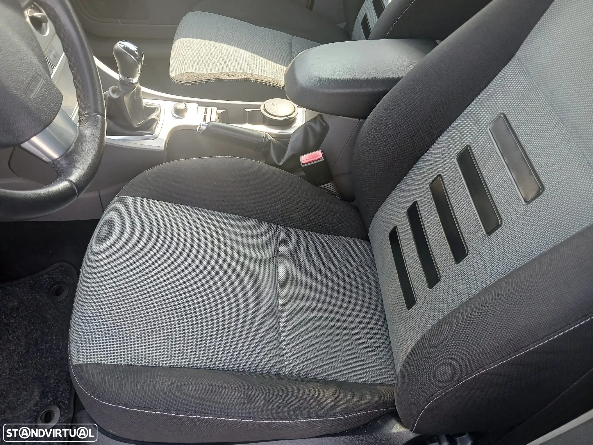 Ford Focus 1.6 TDCi ECOnetic - 21
