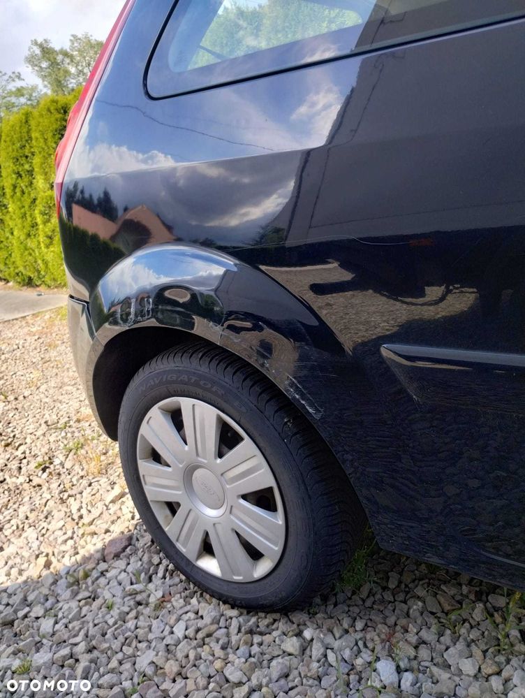 Ford Fiesta - 5