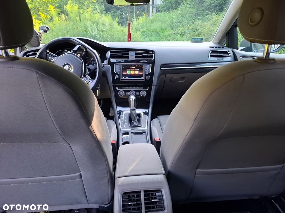 Volkswagen Golf 1.4 TSI BMT Highline DSG - 12