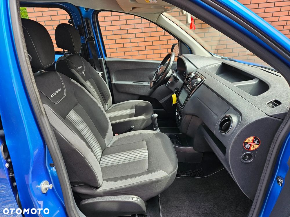 Dacia Dokker 1.2 TCe Stepway - 24