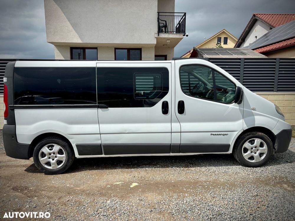 Renault Trafic Grand Passenger L2H1 Authentique - 8