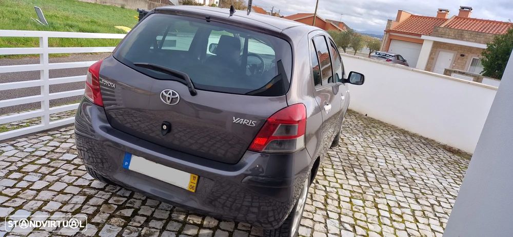Toyota Yaris 1.0 VVT-i Comfort - 6