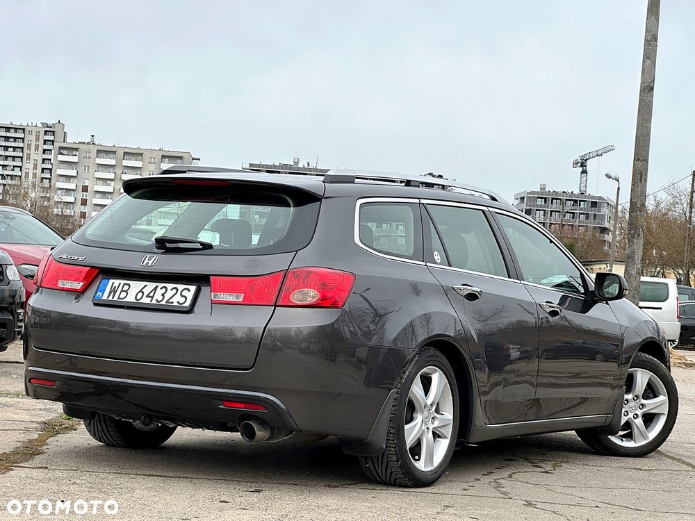 Honda Accord 2.0 Elegance - 3