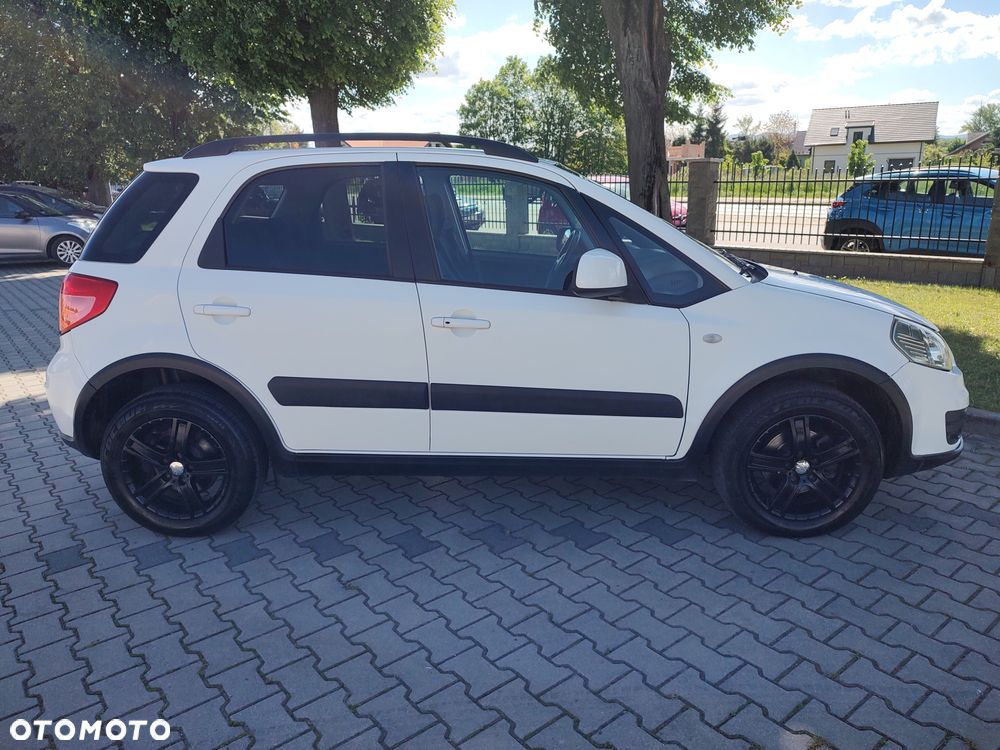 Suzuki SX4 - 4