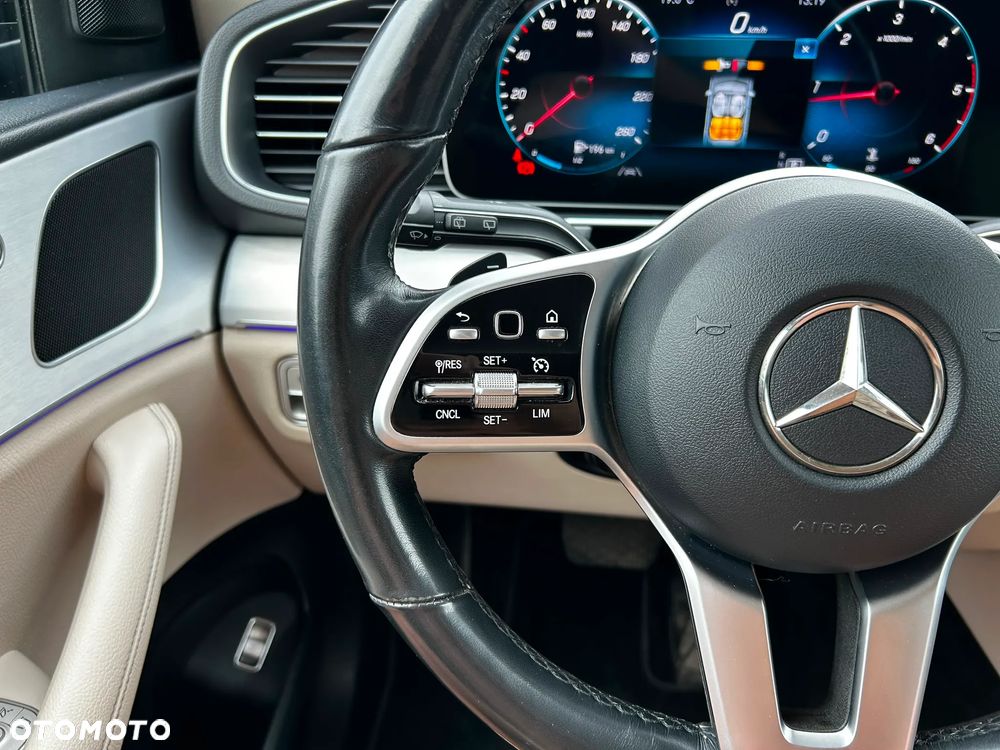 Mercedes-Benz GLE 300 d 4-Matic - 22