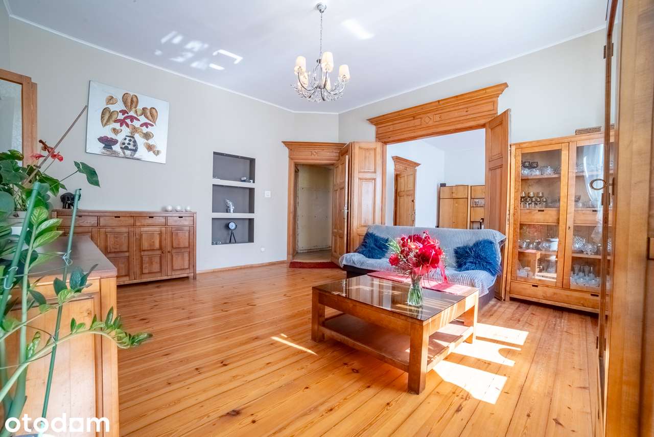 Wyjątkowa nieruchomość w zabytkowej willi nad morzem Ustka - 246,87 m²