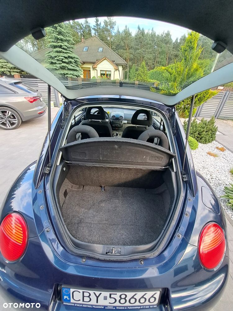 Volkswagen New Beetle 2.0 - 7