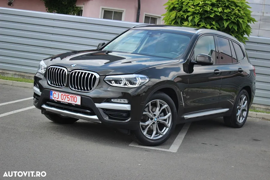 BMW X3 xDrive20d AT Luxury Line - 7