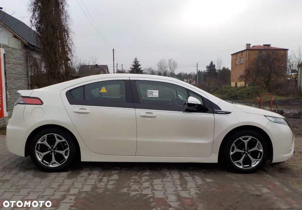Opel Ampera - 13