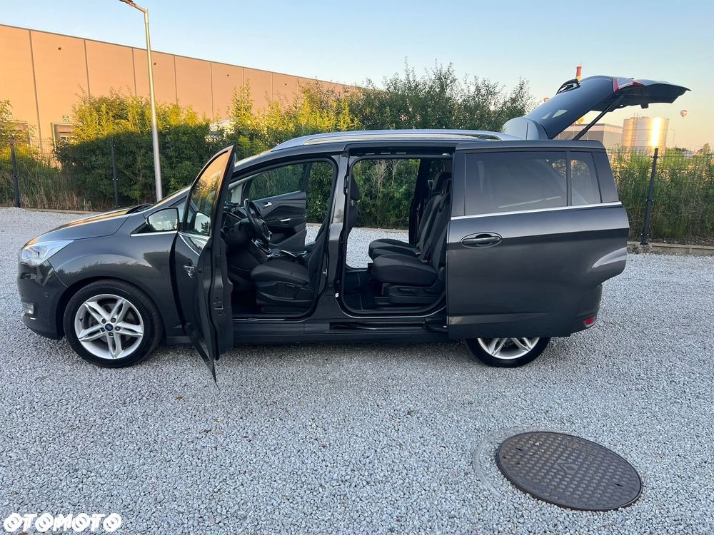 Ford Grand C-MAX 1.5 EcoBoost Start-Stopp-System Titanium - 17