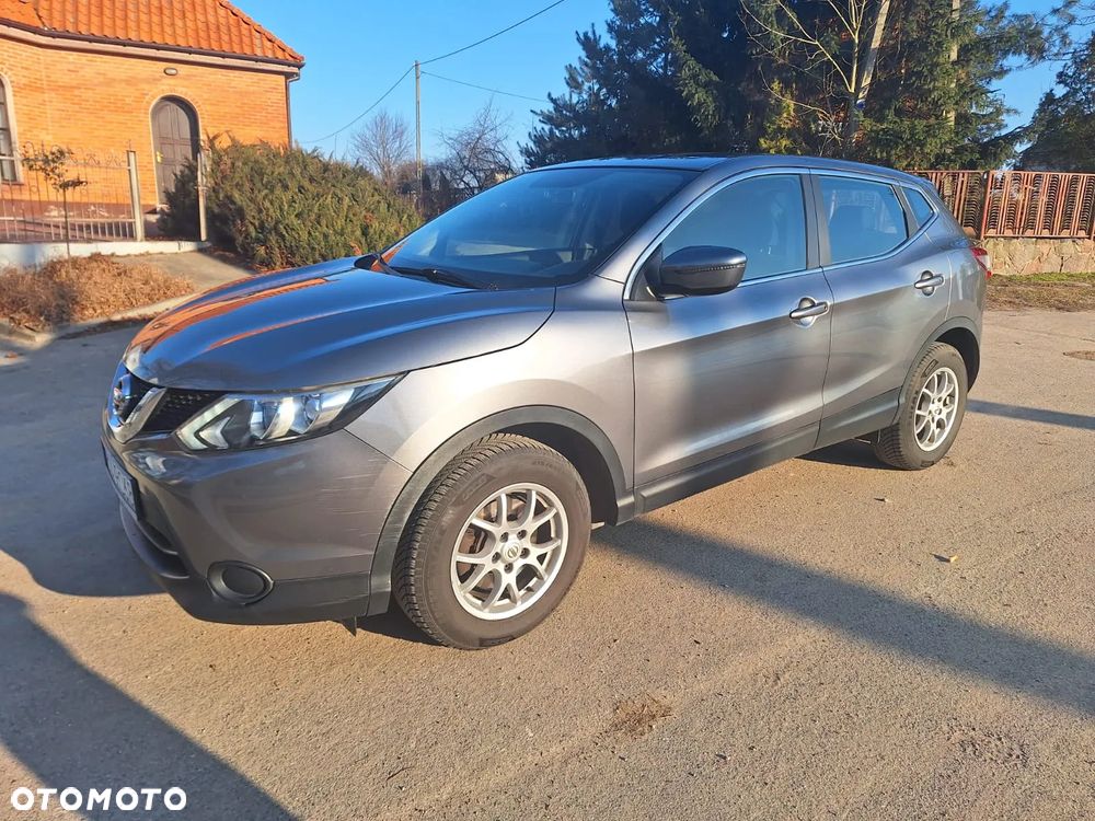 Nissan Qashqai - 1