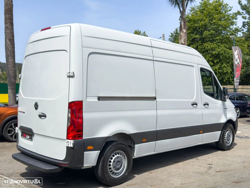 Mercedes-Benz eSprinter - 4