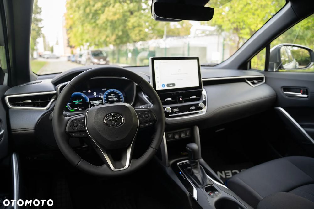 Toyota Corolla Cross 2.0 Hybrid Style - 16