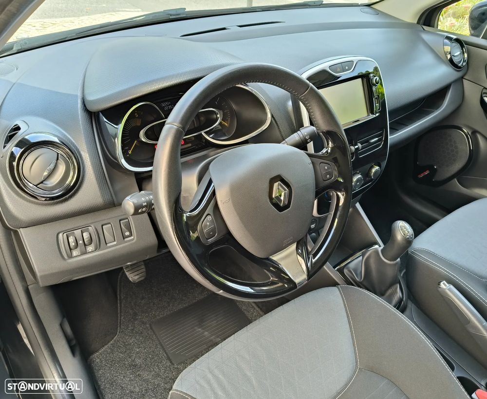 Renault Clio Sport Tourer 1.5 dCi Dynamique S - 9