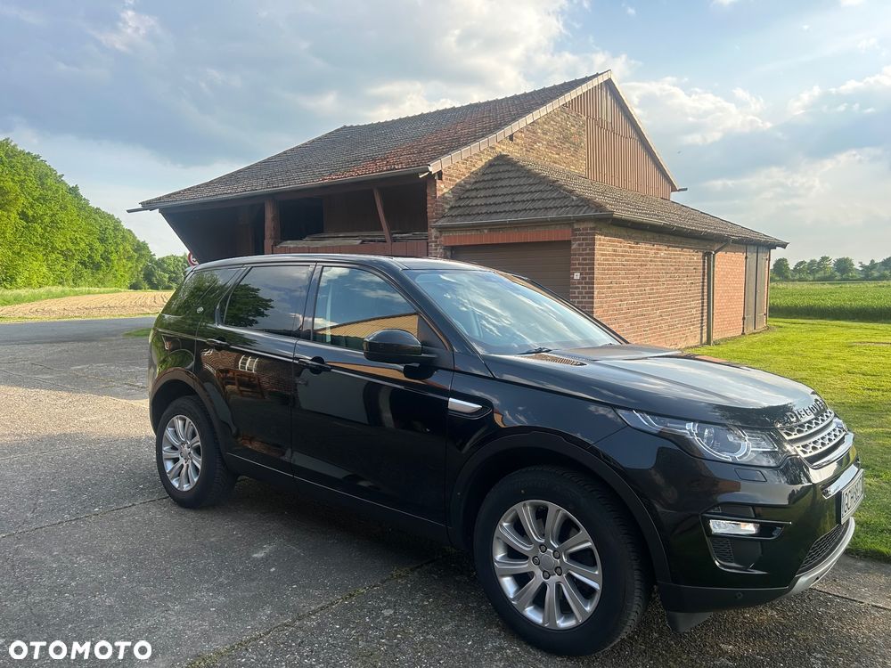 Land Rover Discovery Sport - 1