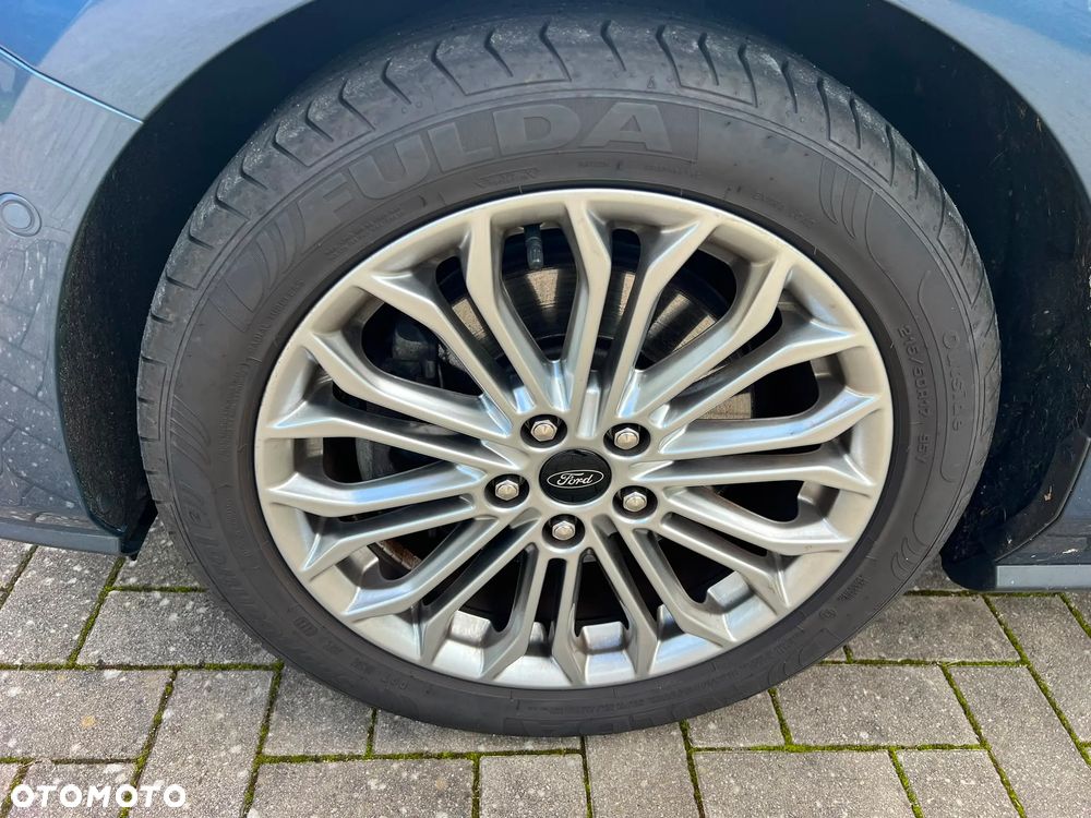 Ford Focus 2.0 EcoBlue STart-Stopp-System TITANIUM - 4