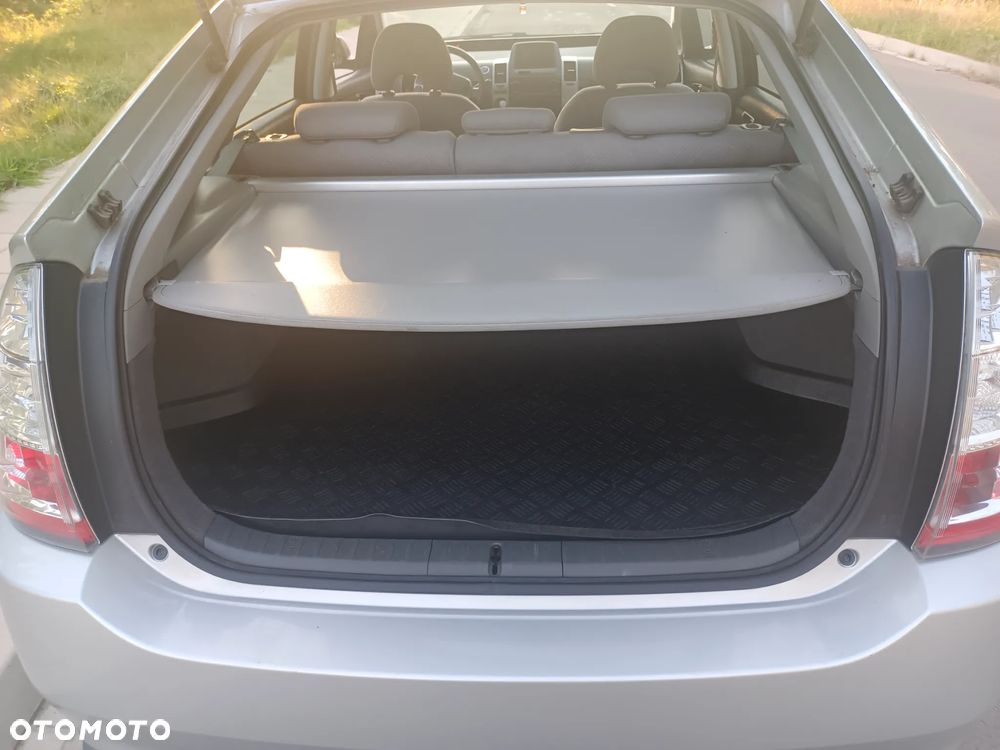 Toyota Prius 1.5 VVT-i Sol (nav) - 10