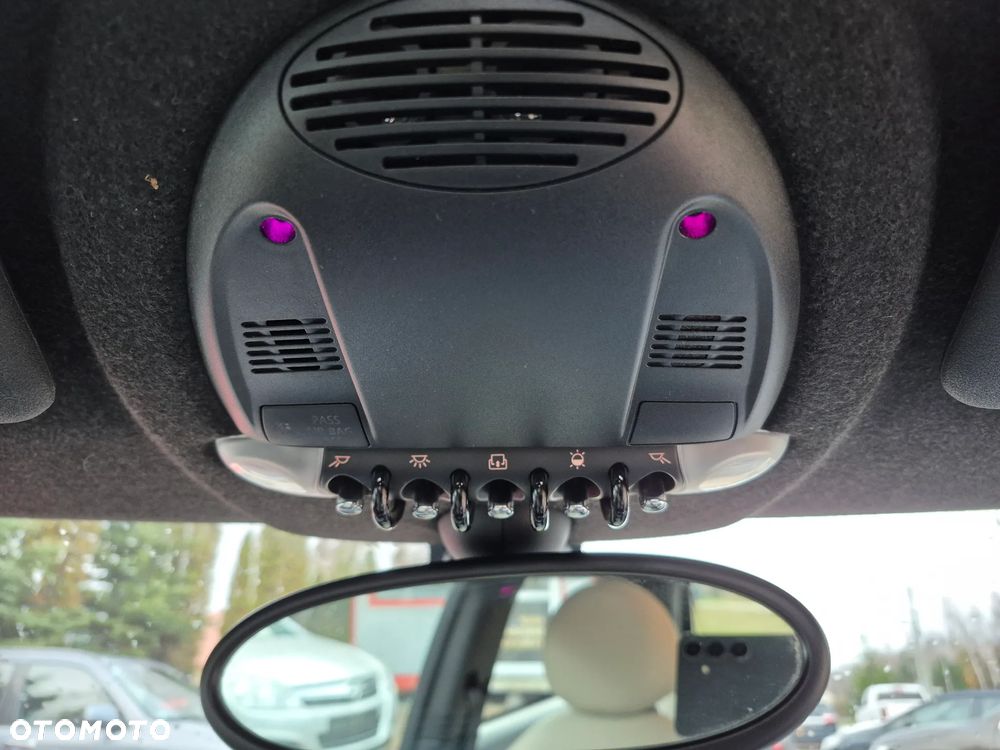 MINI Cooper Bayswater - 27