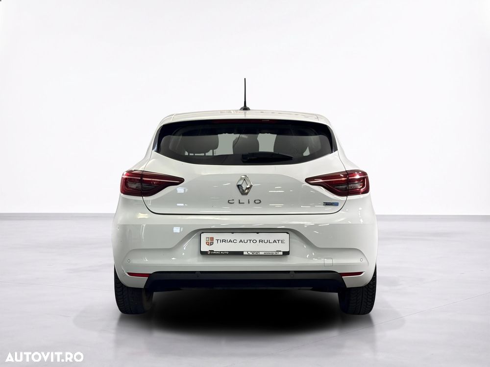 Renault Clio - 5