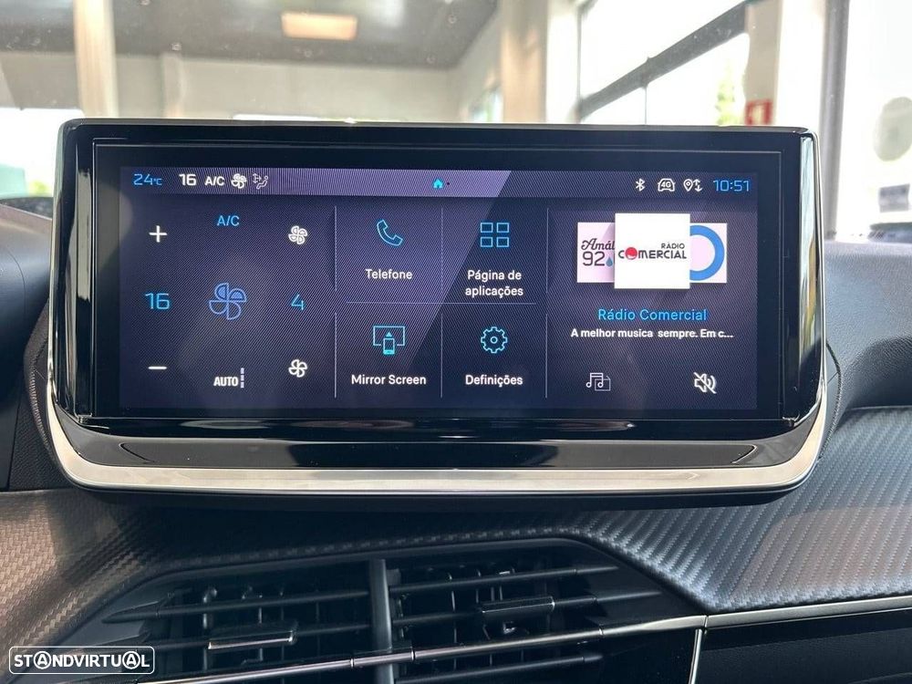 Peugeot 2008 1.2 Hybrid Allure e-DCS6 - 19