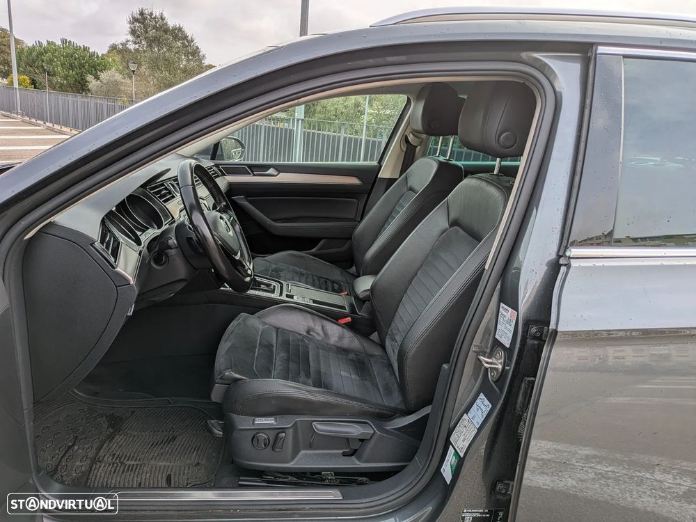 VW Passat Variant 2.0 TDi Highline DSG - 3