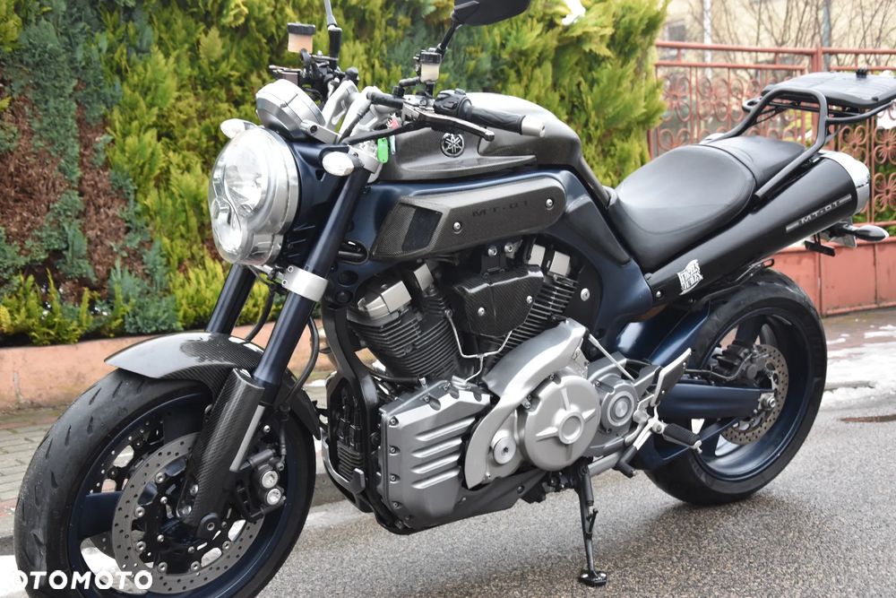 Yamaha MT - 4