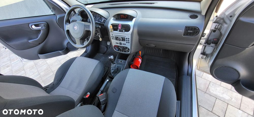 Opel Combo Standard - 16