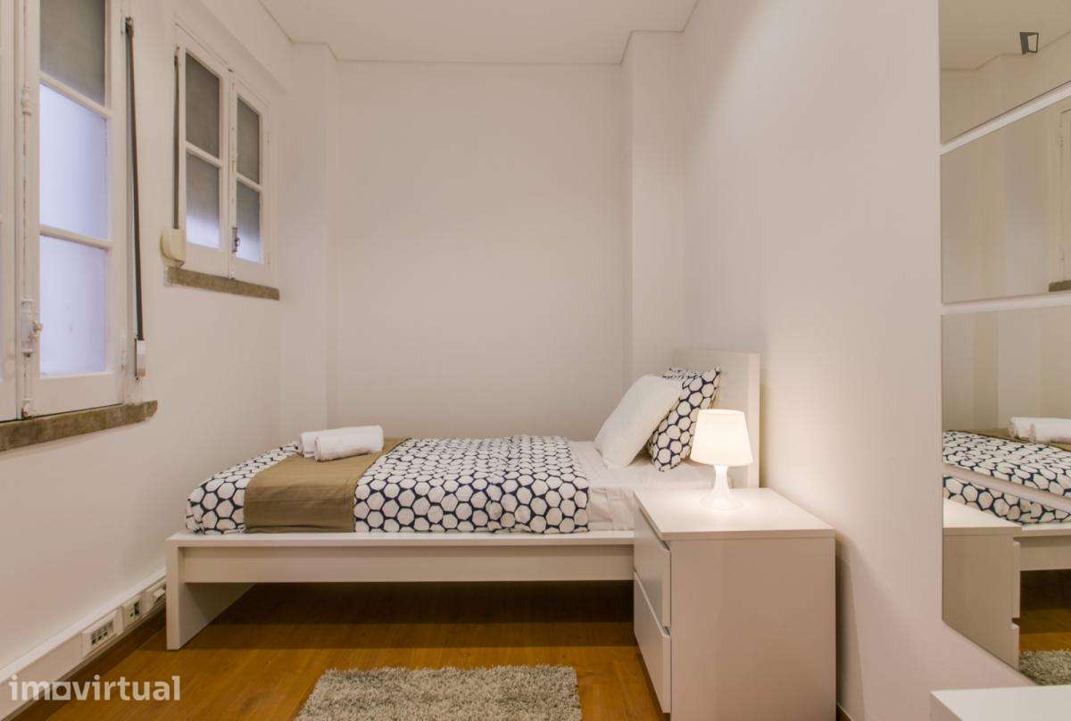 Quarto - localizado em Picoas Lisbon - Grande imagem: 2/19