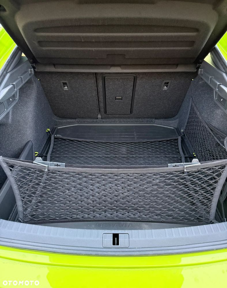 Skoda Octavia 2.0 TSI RS DSG - 25