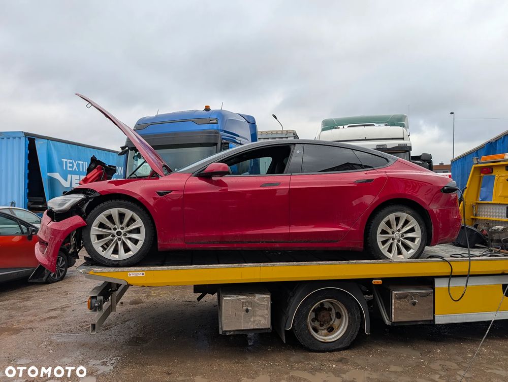 TESLA S 75 D 2019 ROK - 2